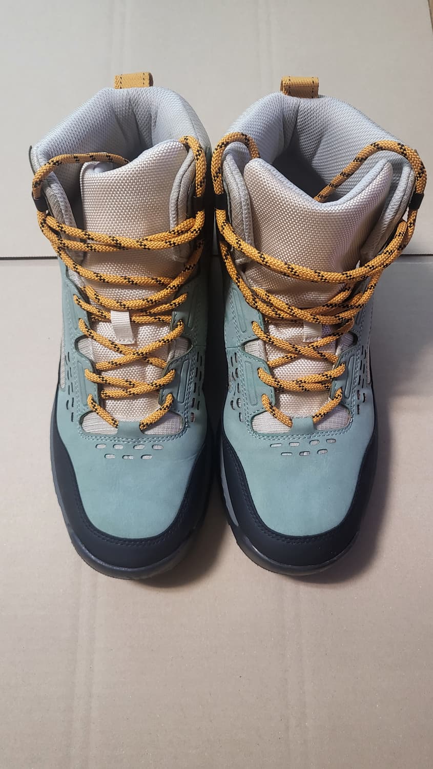 자라( ZARA )트레킹화 ( 사이즈 265mm ) 상품이미지1