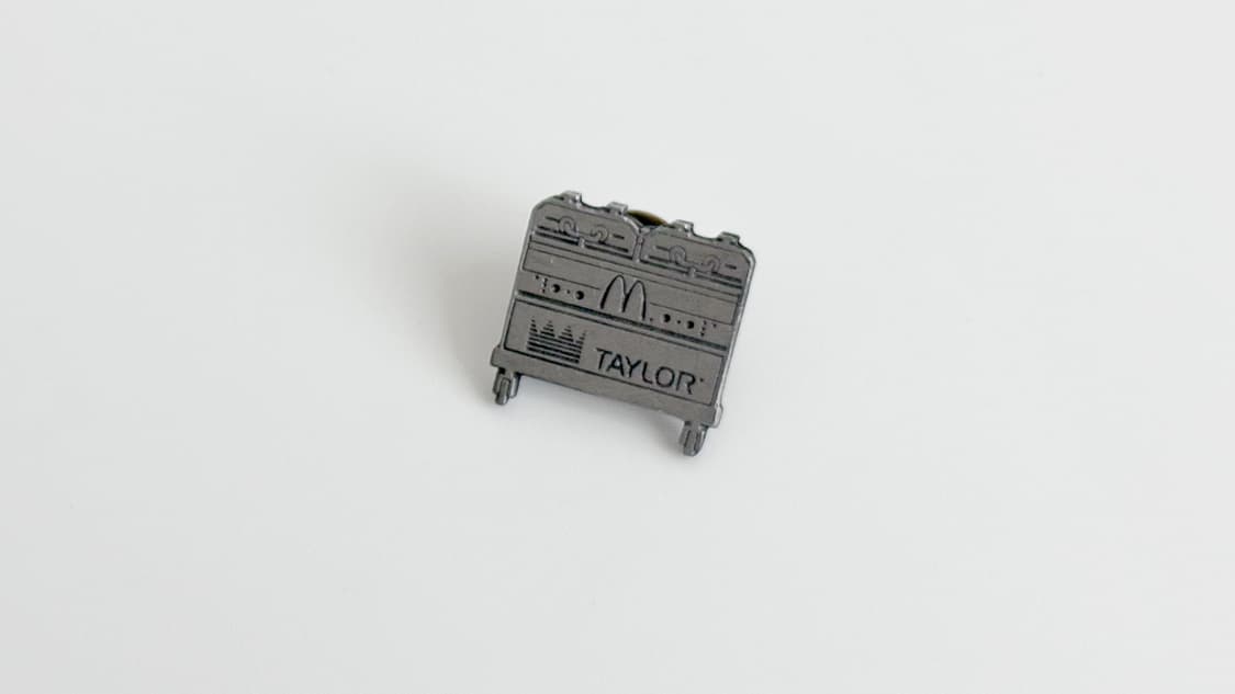 맥도날드 빈티지 크루 핀뱃지 라펠핀 ‘Taylor’ 상품이미지5