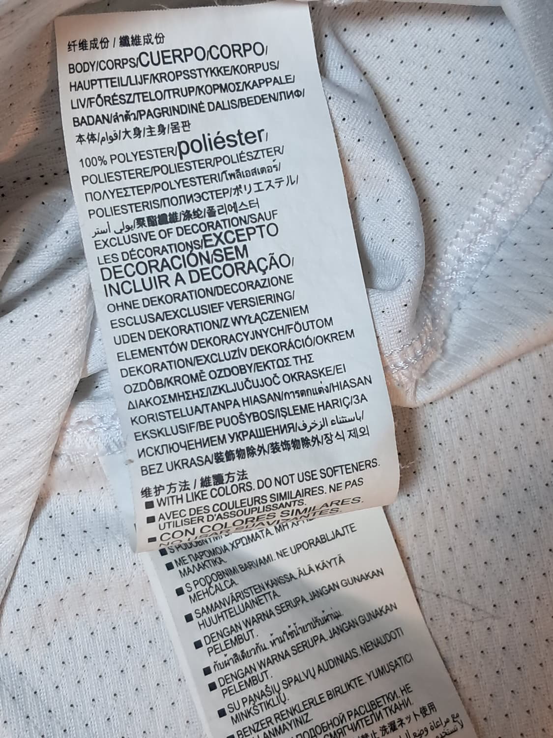 언더아머 여성 민소매티 M 상품이미지10