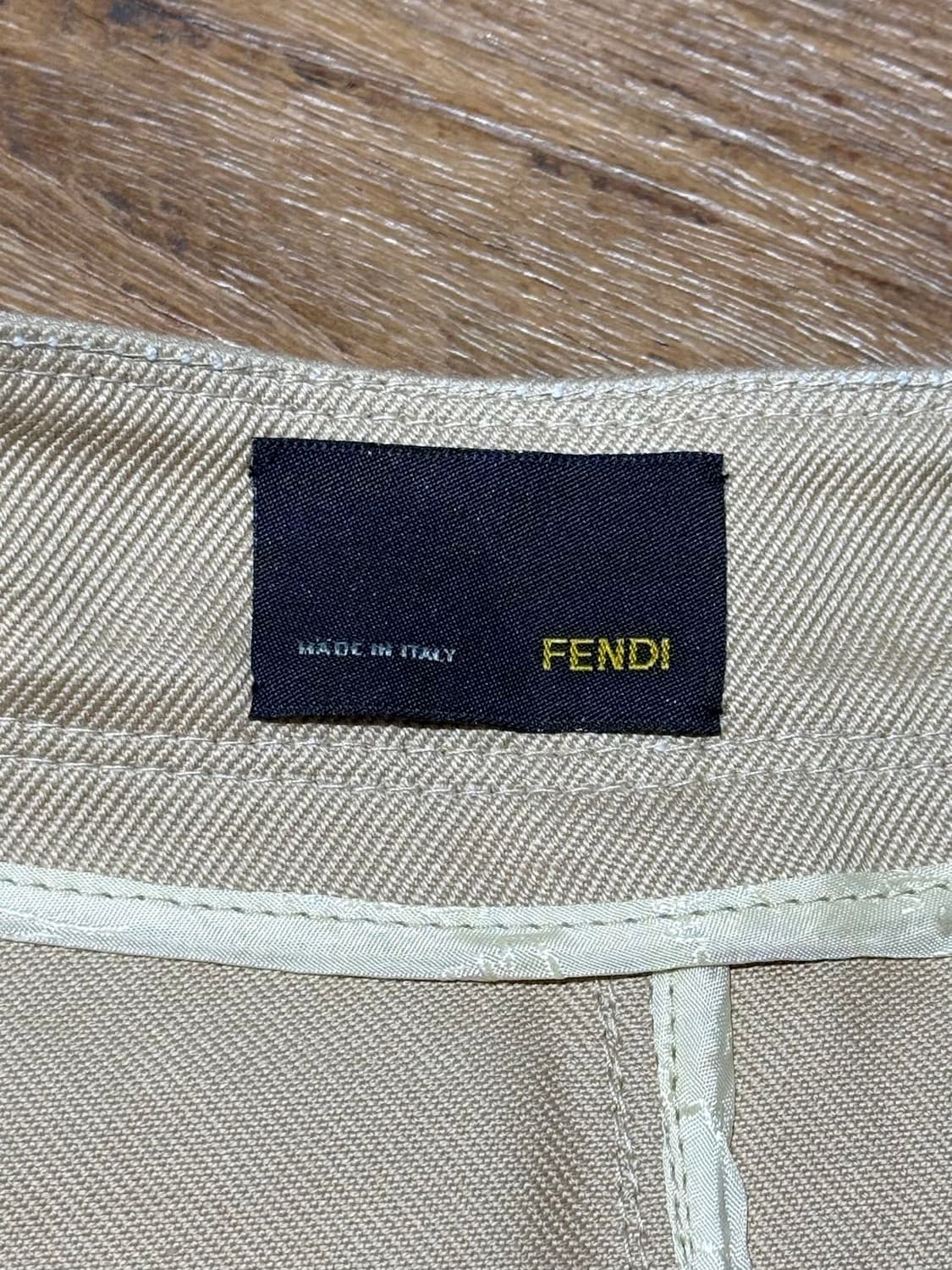 펜디 베이지 포켓 스티치 미니 스커트 상품이미지7