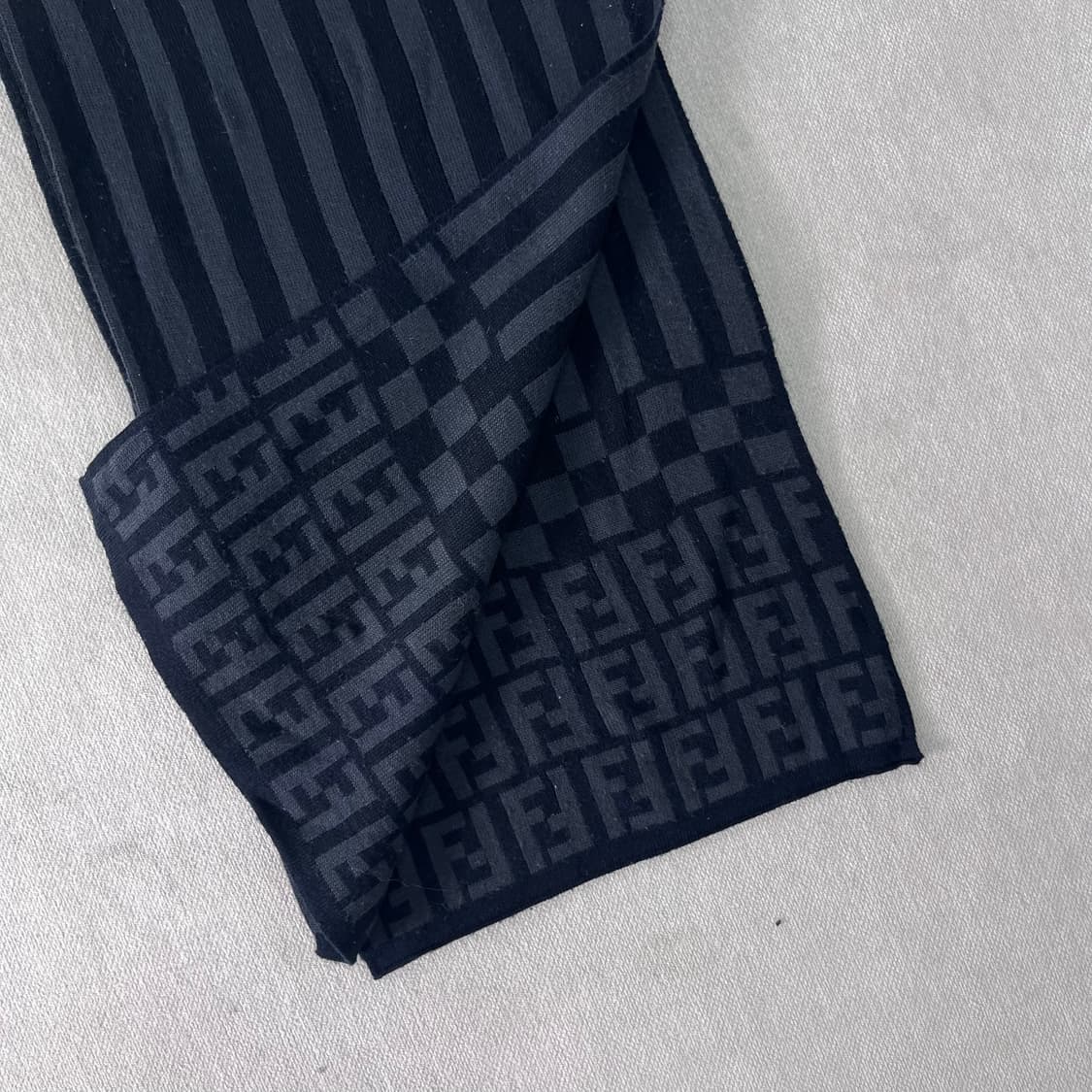 펜디 FF주카 패턴 울 머플러  상품이미지3