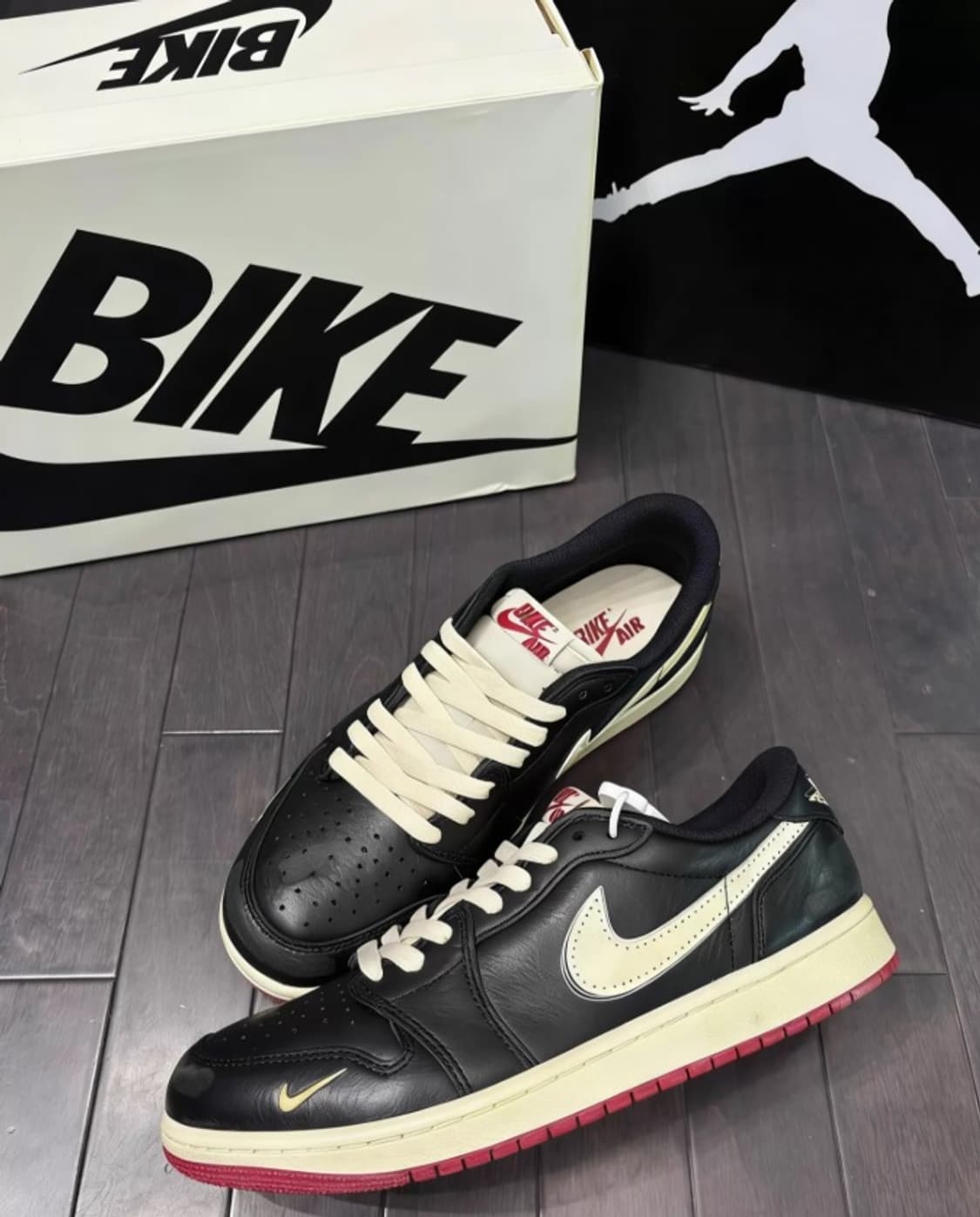 조던 1 x 나이젤 실베스터 레트로 로우 OG 베러 위드 타임 270mm 상품이미지1