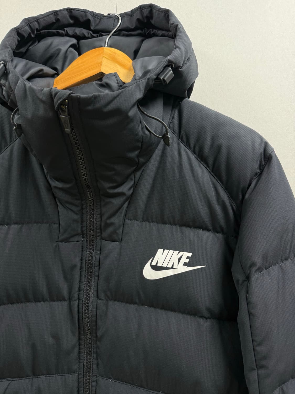남성 100 L / 나이키 NSW 다운필 후드 경량 패딩 블랙 상품이미지3