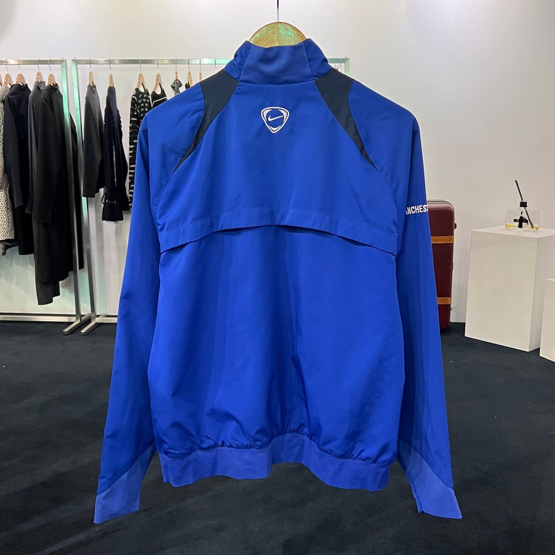 [M] 나이키 맨유 05-06 바람막이 트랙자켓 상품이미지2