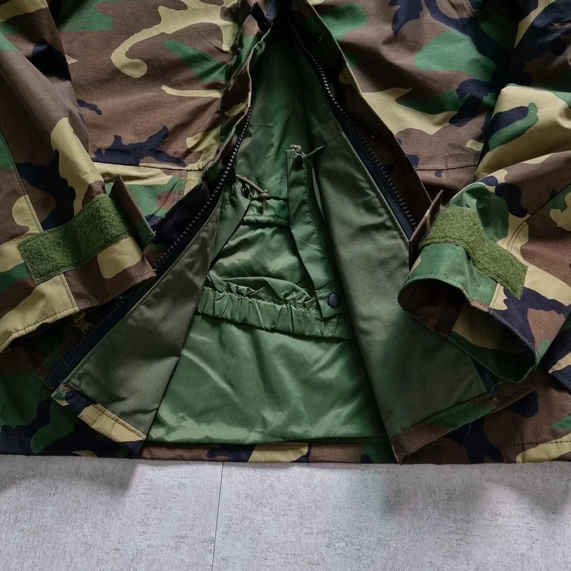 00s 미군 1세대 우드랜드 고어텍스 파카 M-S 데드스탁 상품이미지3