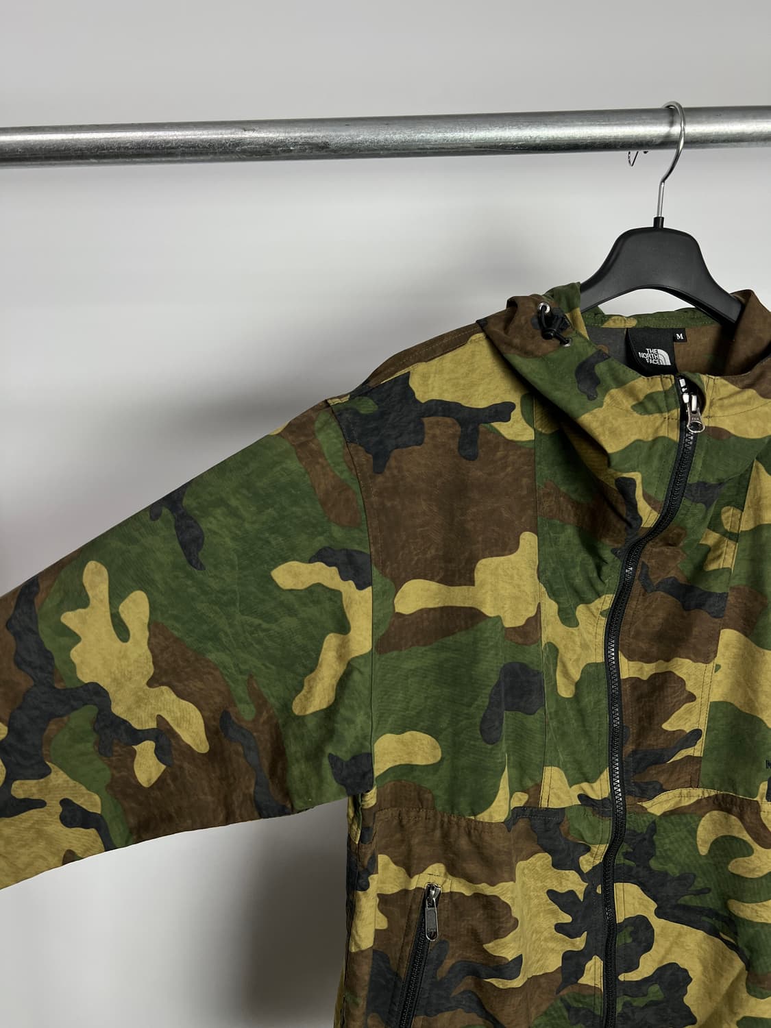 더 노스 페이스 카모플라쥬 후드 집업 자켓 상품이미지2