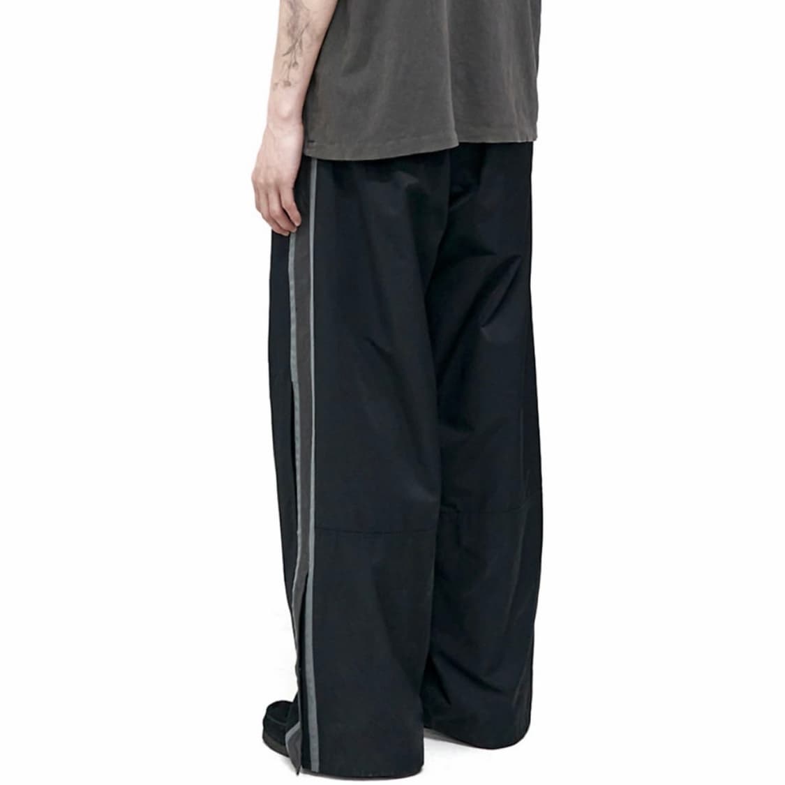 폴리테루 정규 나일론 트랙팬츠 블랙 상품이미지2