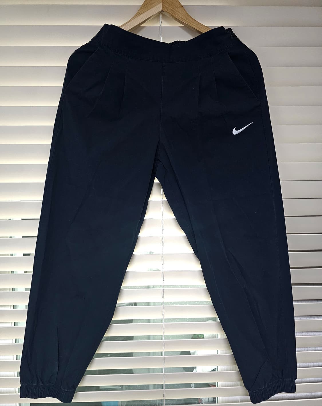 나이키 우먼스 아이콘 크러쉬 우븐팬츠 M 상품이미지1