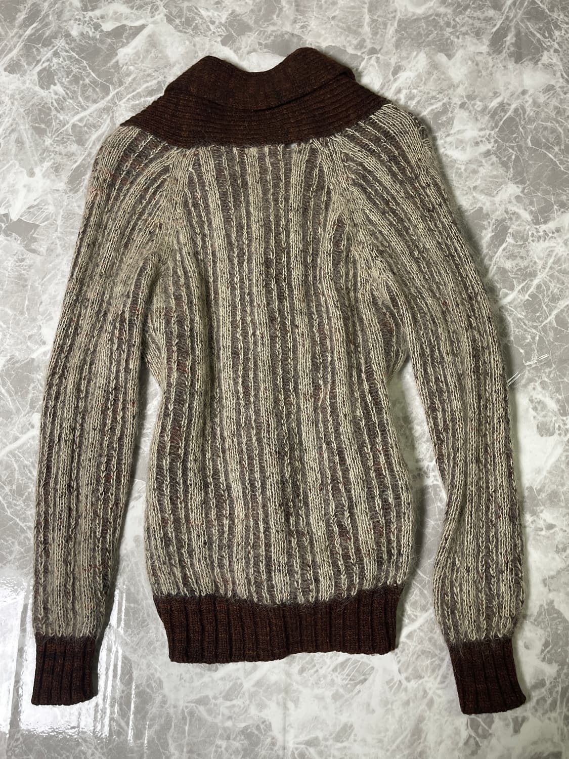 v button cardigan 상품이미지5