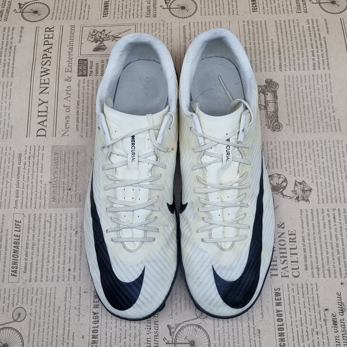 나이키 머큐리얼아카데미 풋살화 실사이즈275 상품이미지2