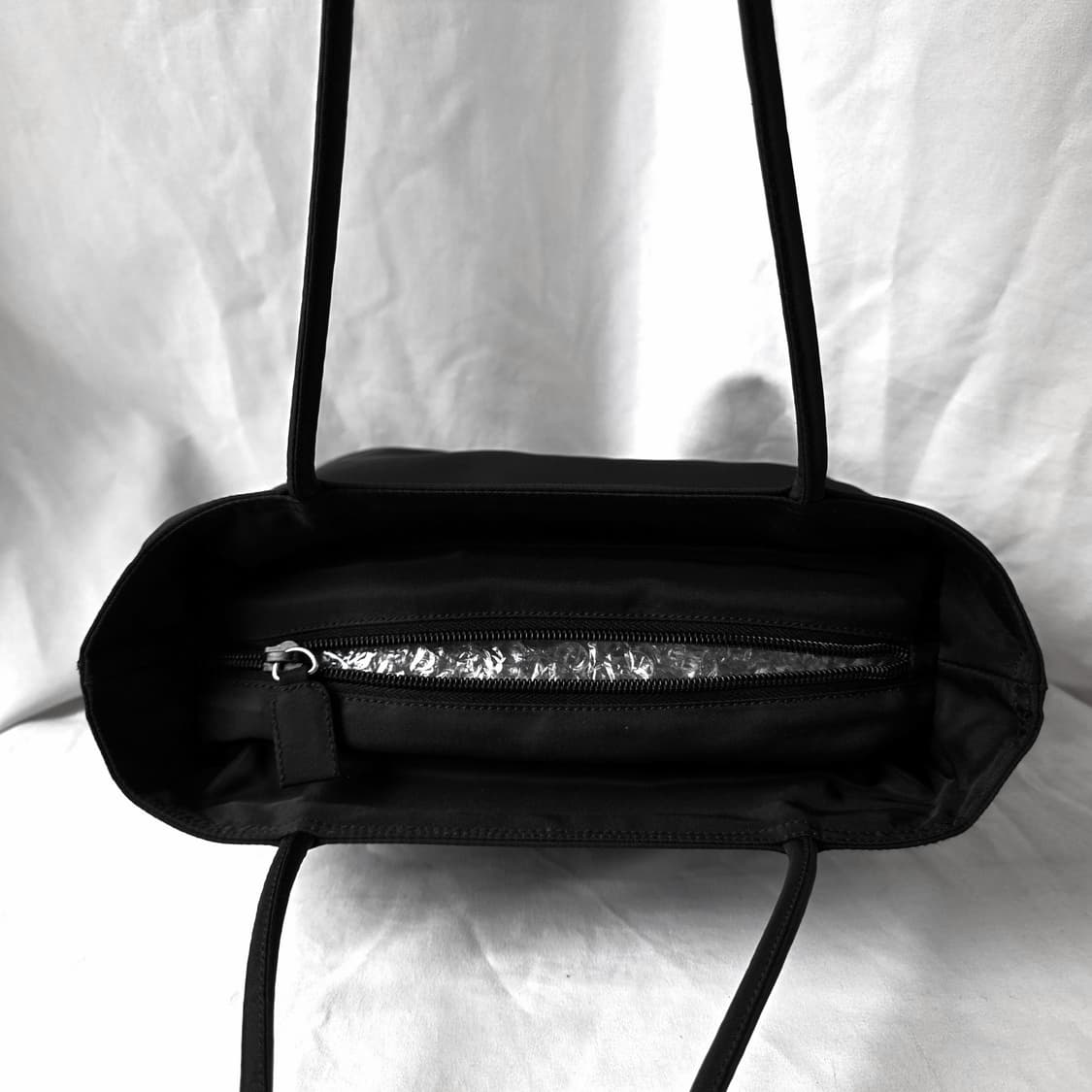 [정품 PRADA] 프라다 긴줄 나일론 숄더백 상품이미지6