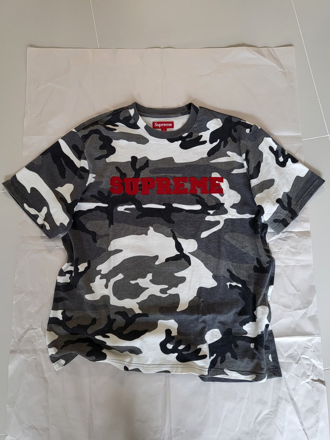 슈프림 컬리지에이트 숏슬리브 탑 스노우 카모  상품이미지1