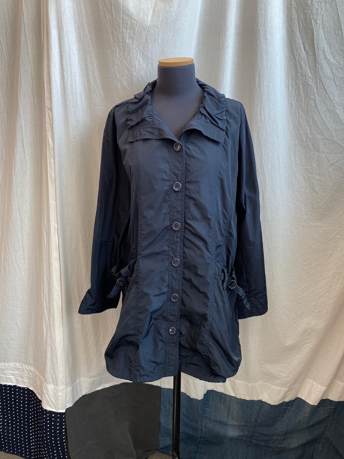 네이비 바스락 자켓(L) 상품이미지1