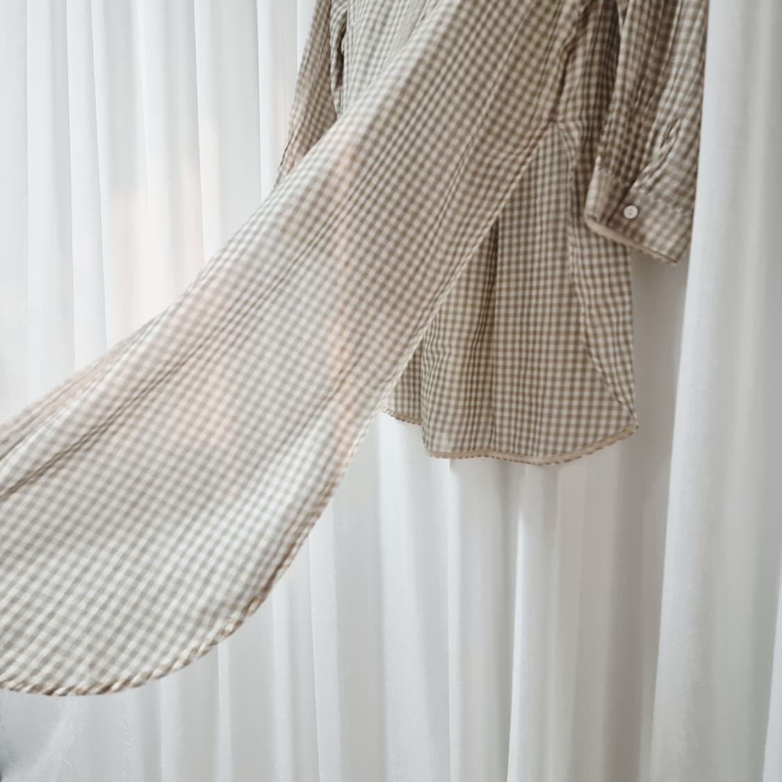 ETH SIMULATION 언발란스 실크혼방 셔츠 (55-66) 상태굿 상품이미지3