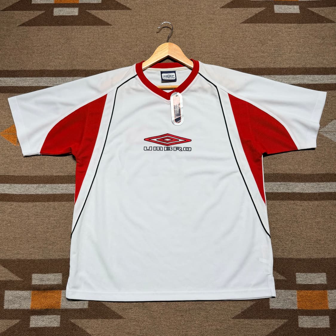 미사용)엄브로 00s 블록코어 반팔 XL 상품이미지1