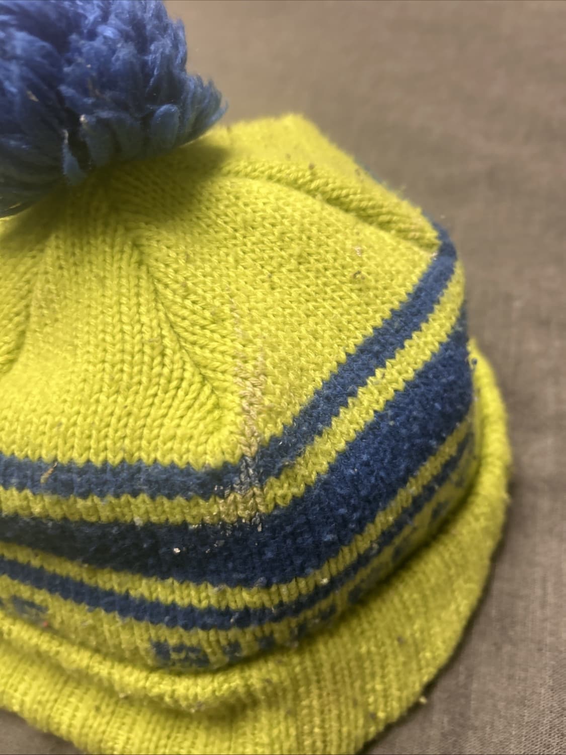 슈프림 스트라이프 폼폼 비니 라임/블루 상품이미지3