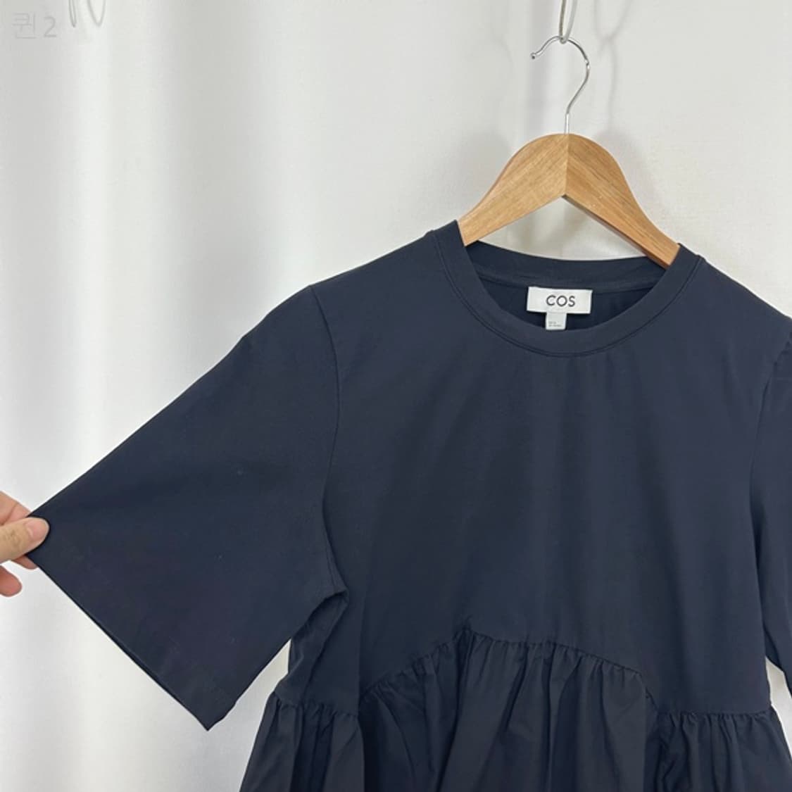 COS 코스 여자 반팔티 임부복티 검정 M  상품이미지3