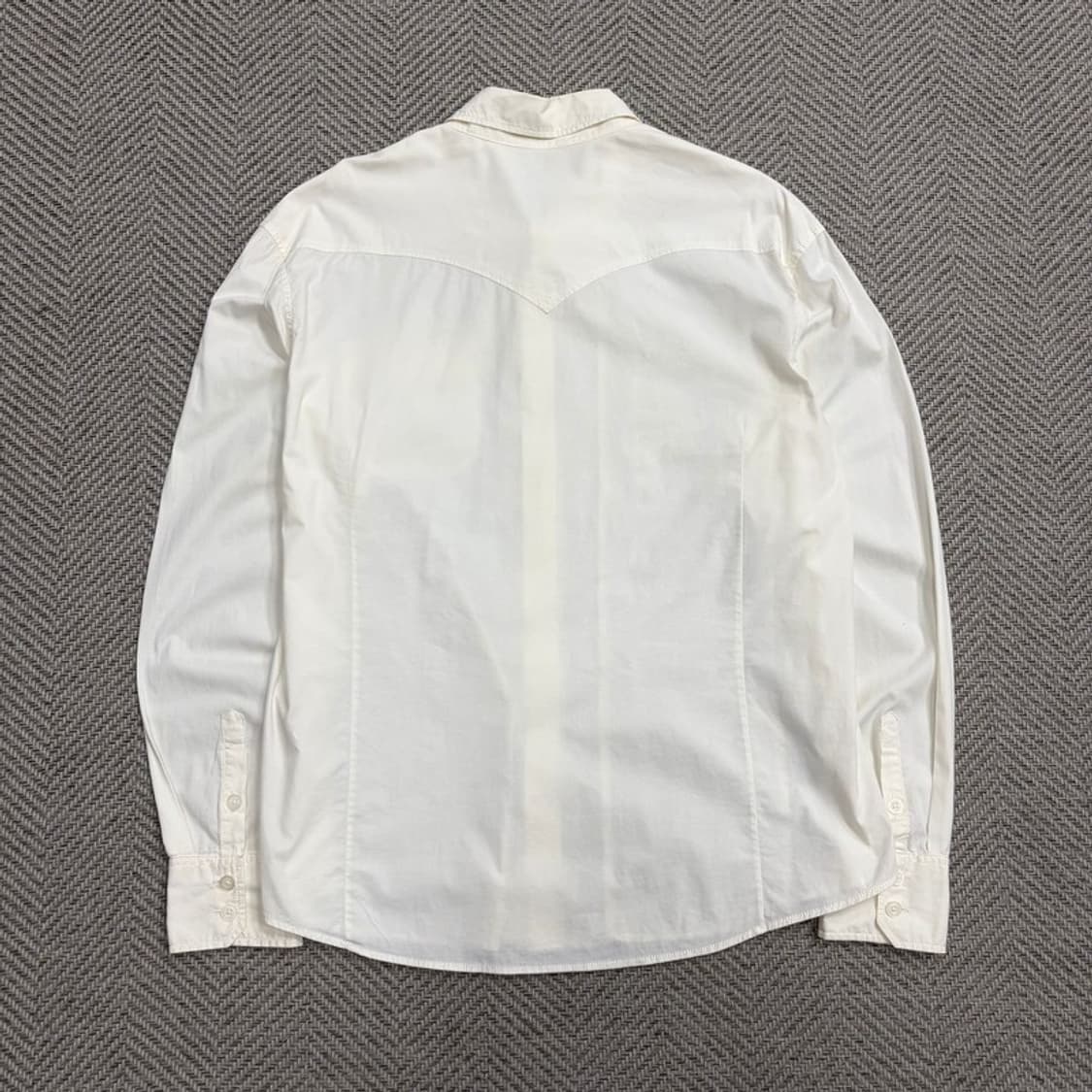 에비수 화이트 자수 셔츠 v1747 상품이미지2