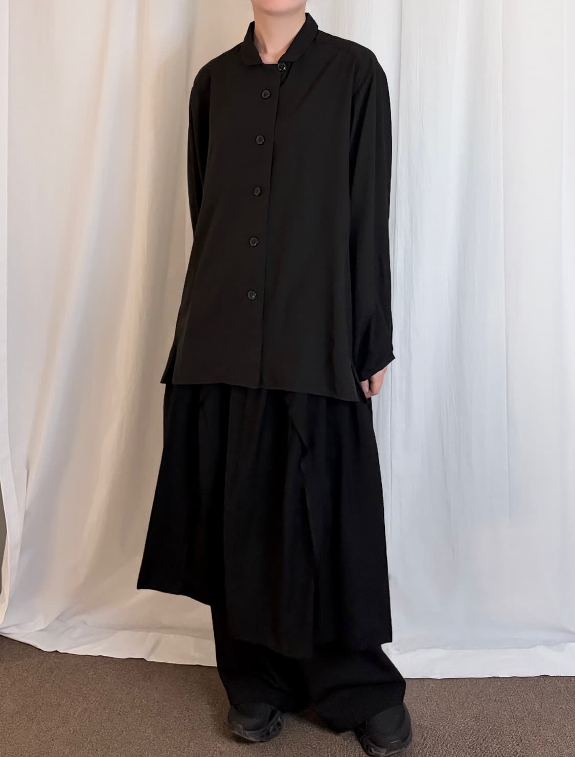 Volume Sleeve Oversized Shirt - Black 상품이미지2