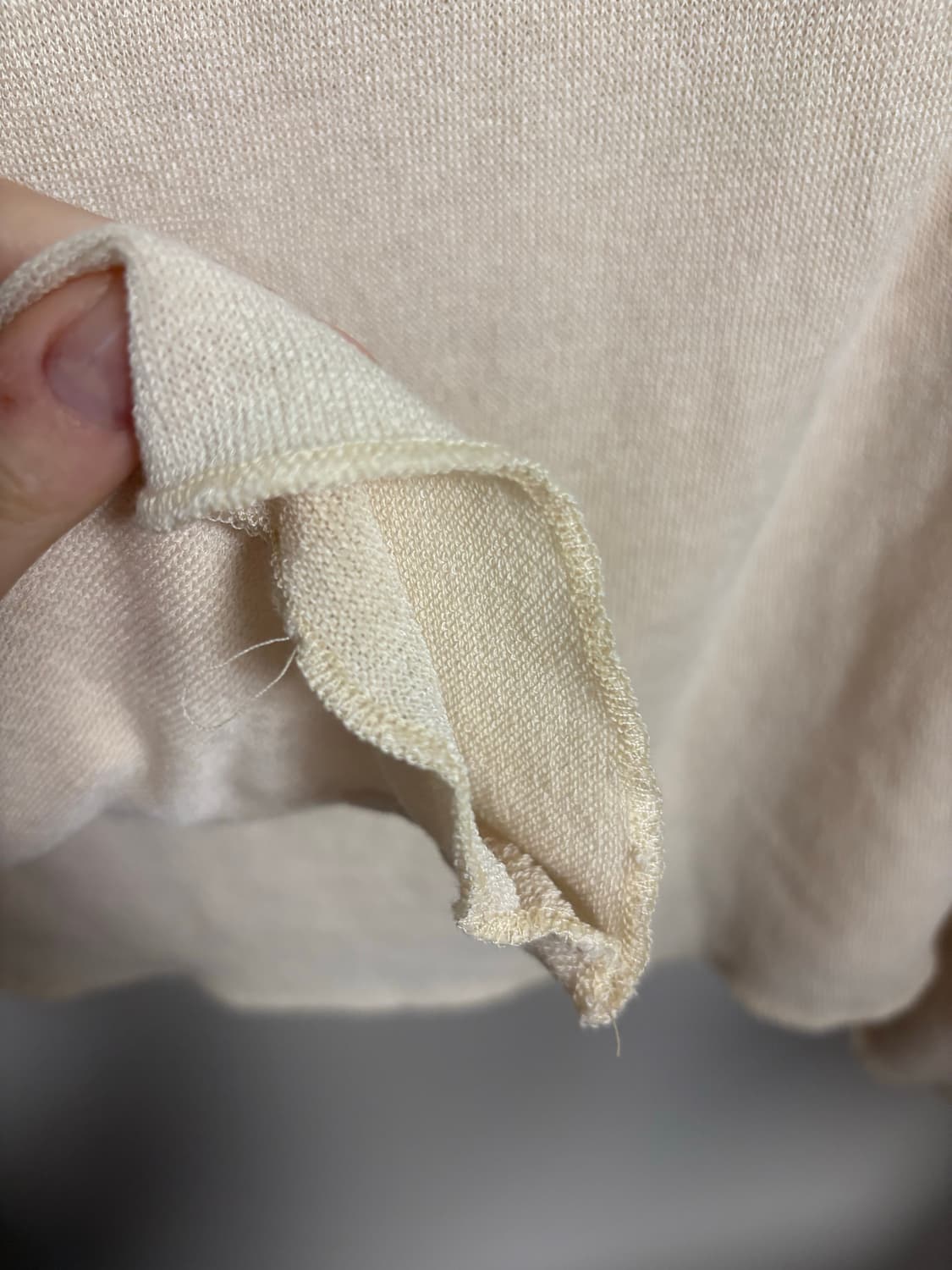 킨드레드 neck shirring long sleeve 상품이미지5