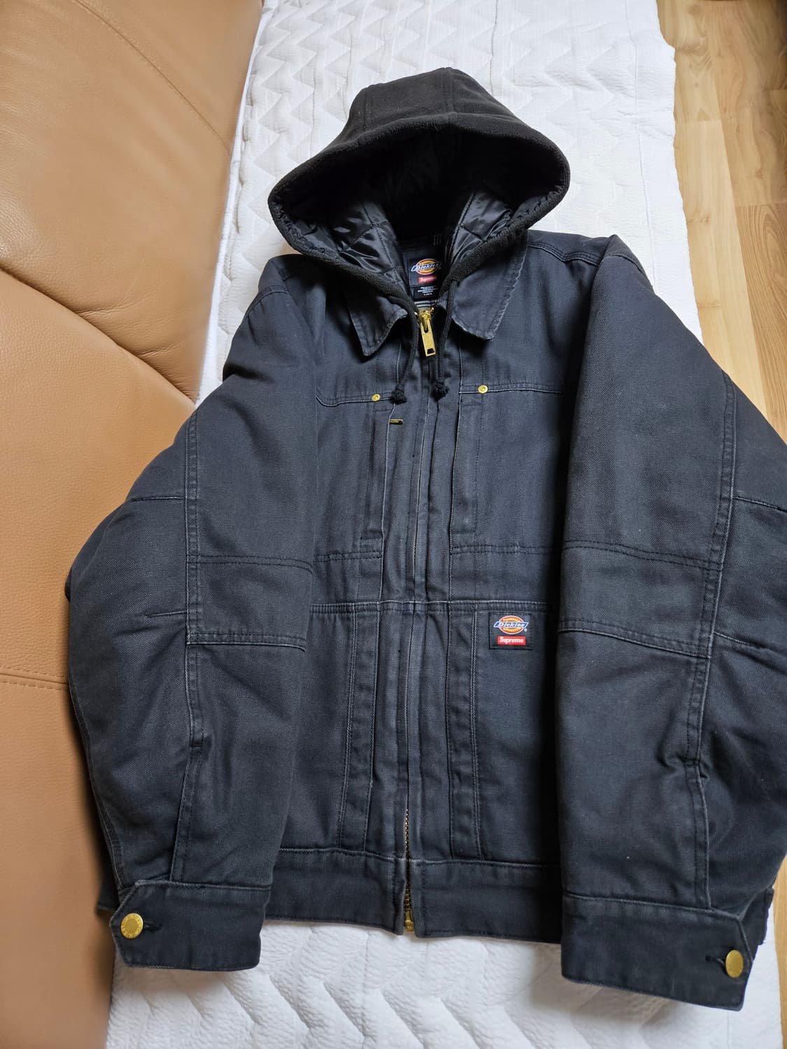 슈프림 X 디키즈 후드 워크 자켓 블랙 24FW 상품이미지1