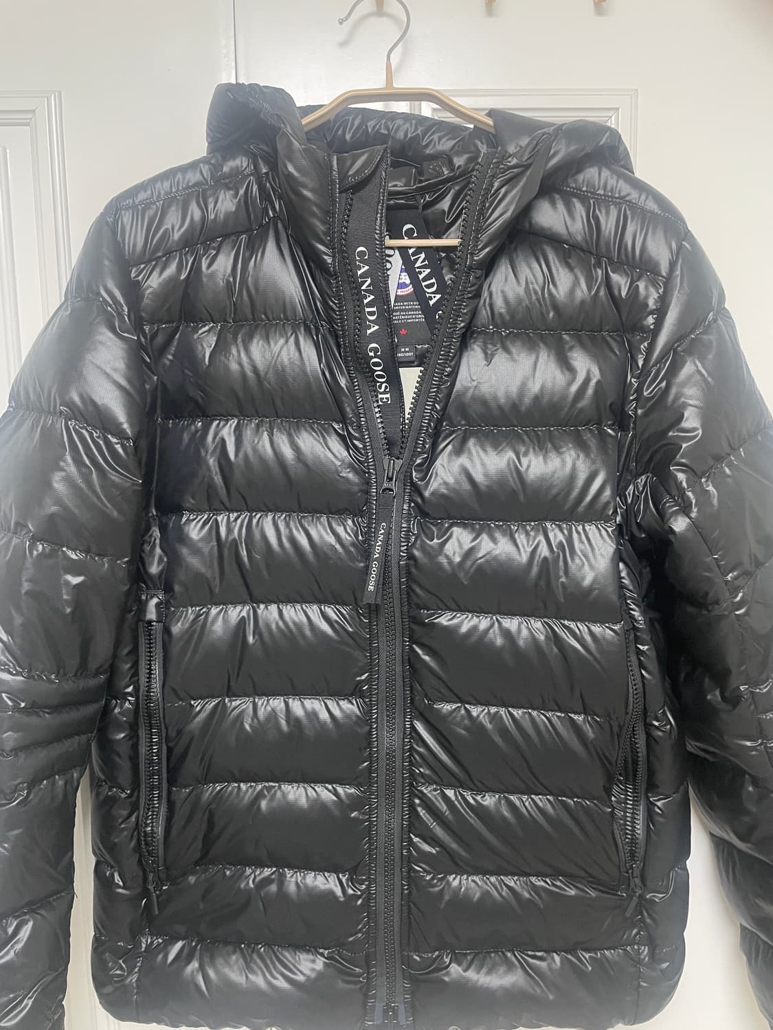 캐나다구스 크로프톤 다운 후디 블랙 상품이미지1