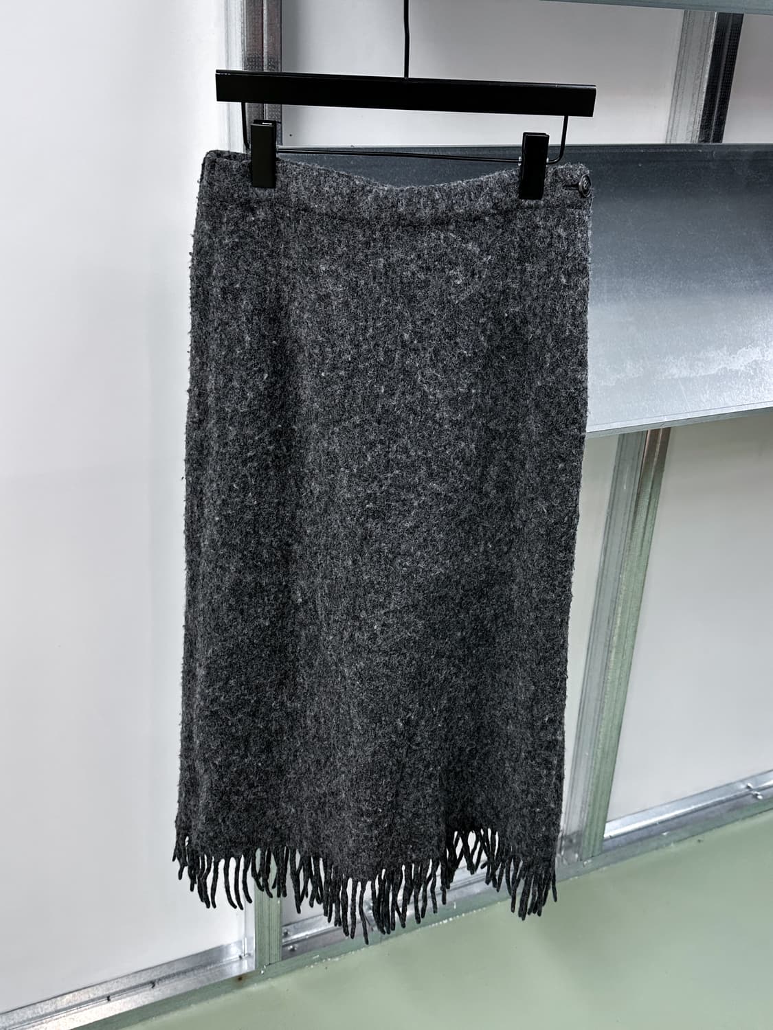gray tassle bucle long skirt 상품이미지5
