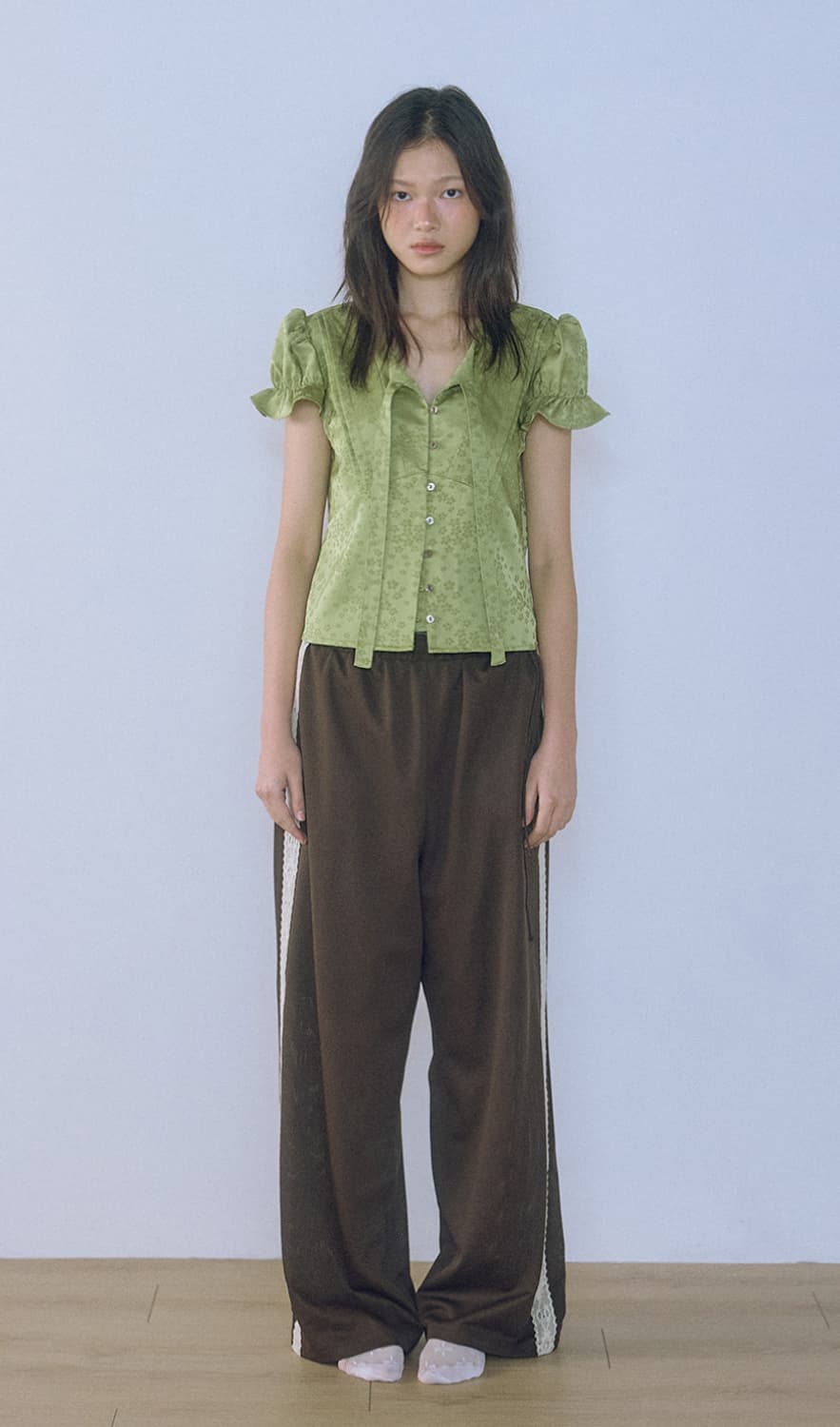 호쿠스포쿠스 Tie blouse (olive green) 상품이미지3