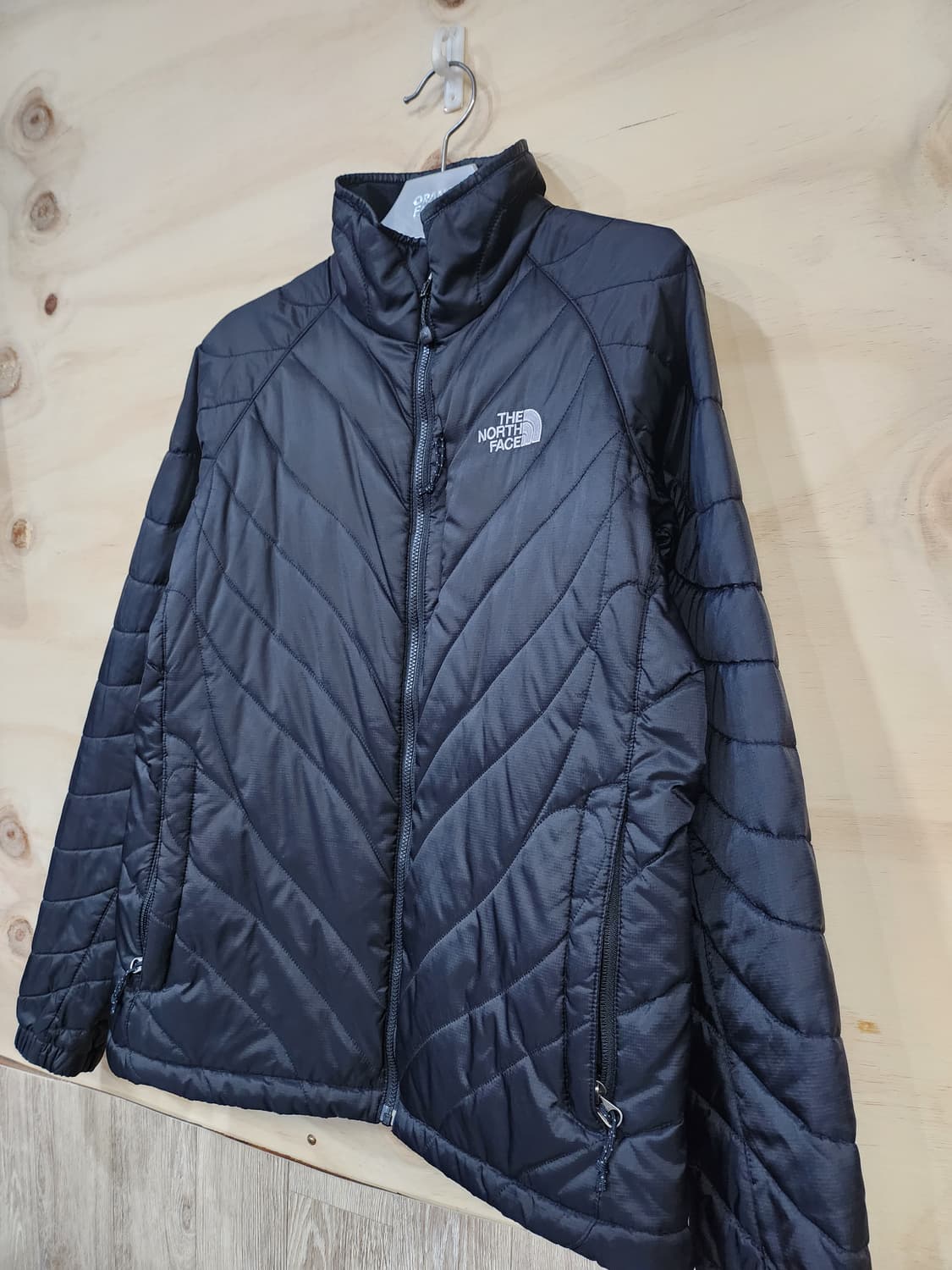 232) 노스페이스 블랙 경량 패딩 자켓 상품이미지3