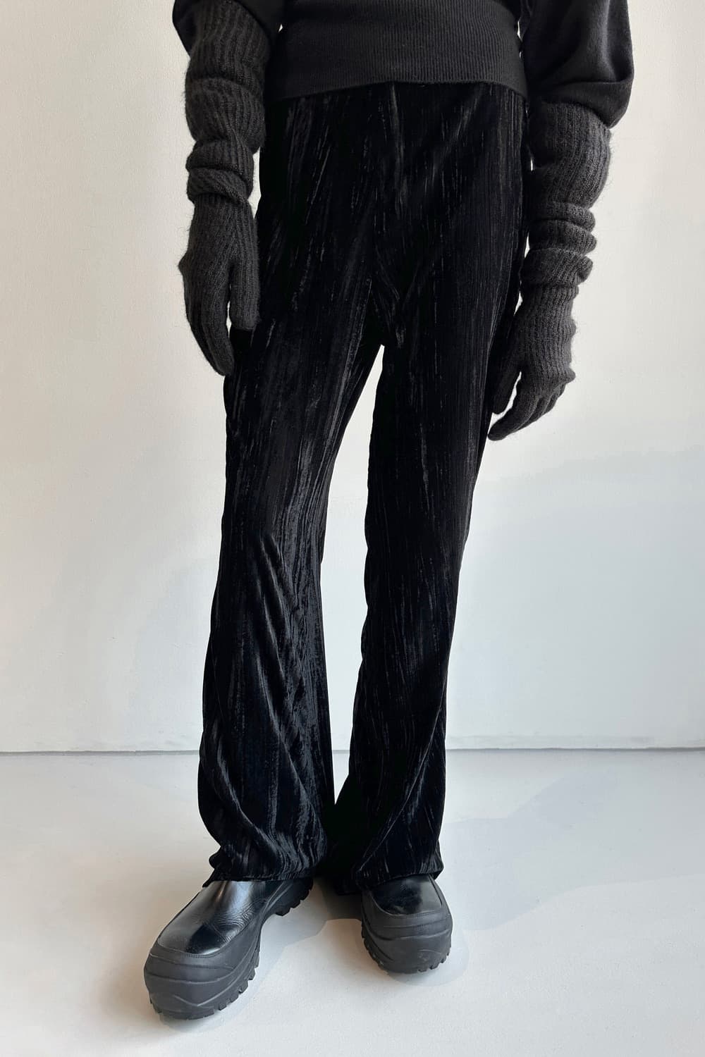 VELVET BOOTCUT PANTS 상품이미지4