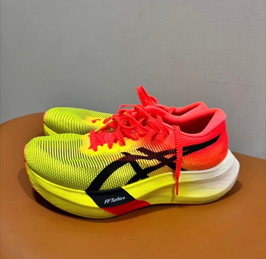 아식스 메타스피드 스카이 파리 245 상품이미지1