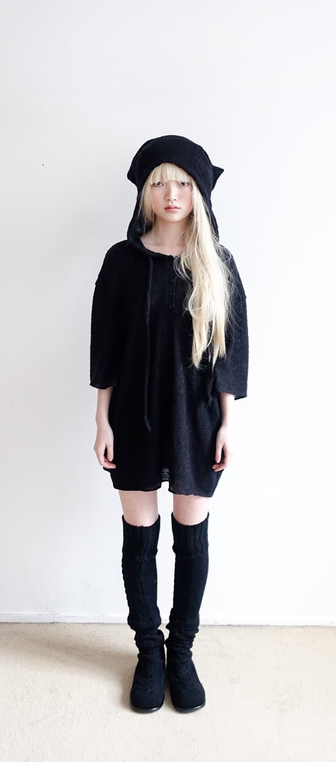 ear hood maxi knit top (black) 상품이미지1