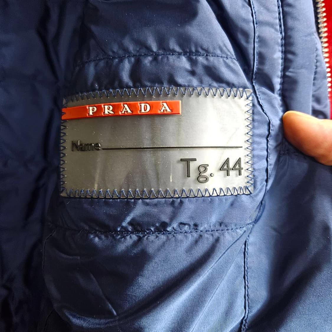 프라다(PRADA) 시그니처 로고 오리털 경량 패딩 상품이미지10