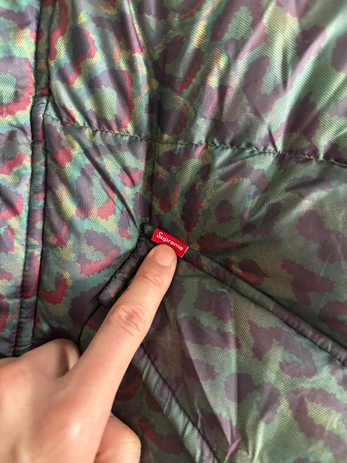 Supreme leopard puffer 700-fill 24fw 상품이미지2