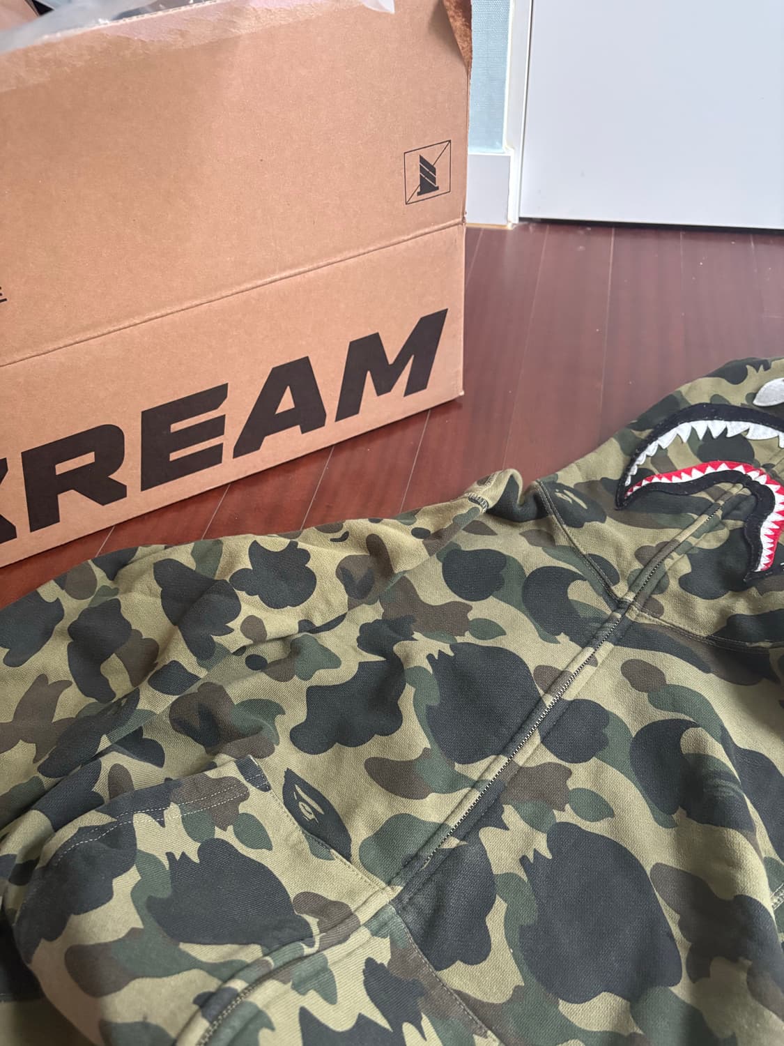 베이프 집업 녹계 사이즈 교환 s->m 상품이미지1