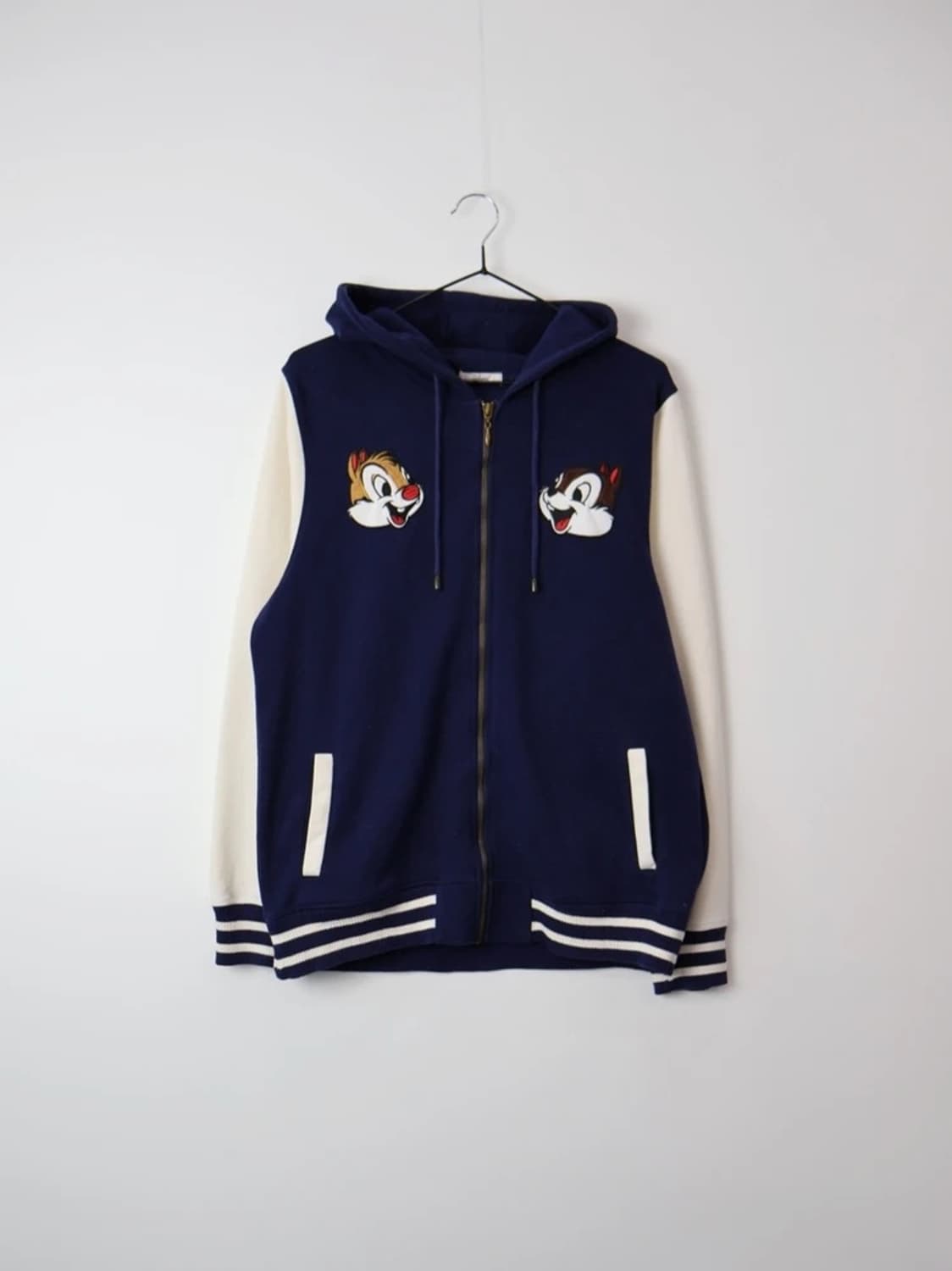 Disney Chip Dale Varsity zip Hoodie 상품이미지4