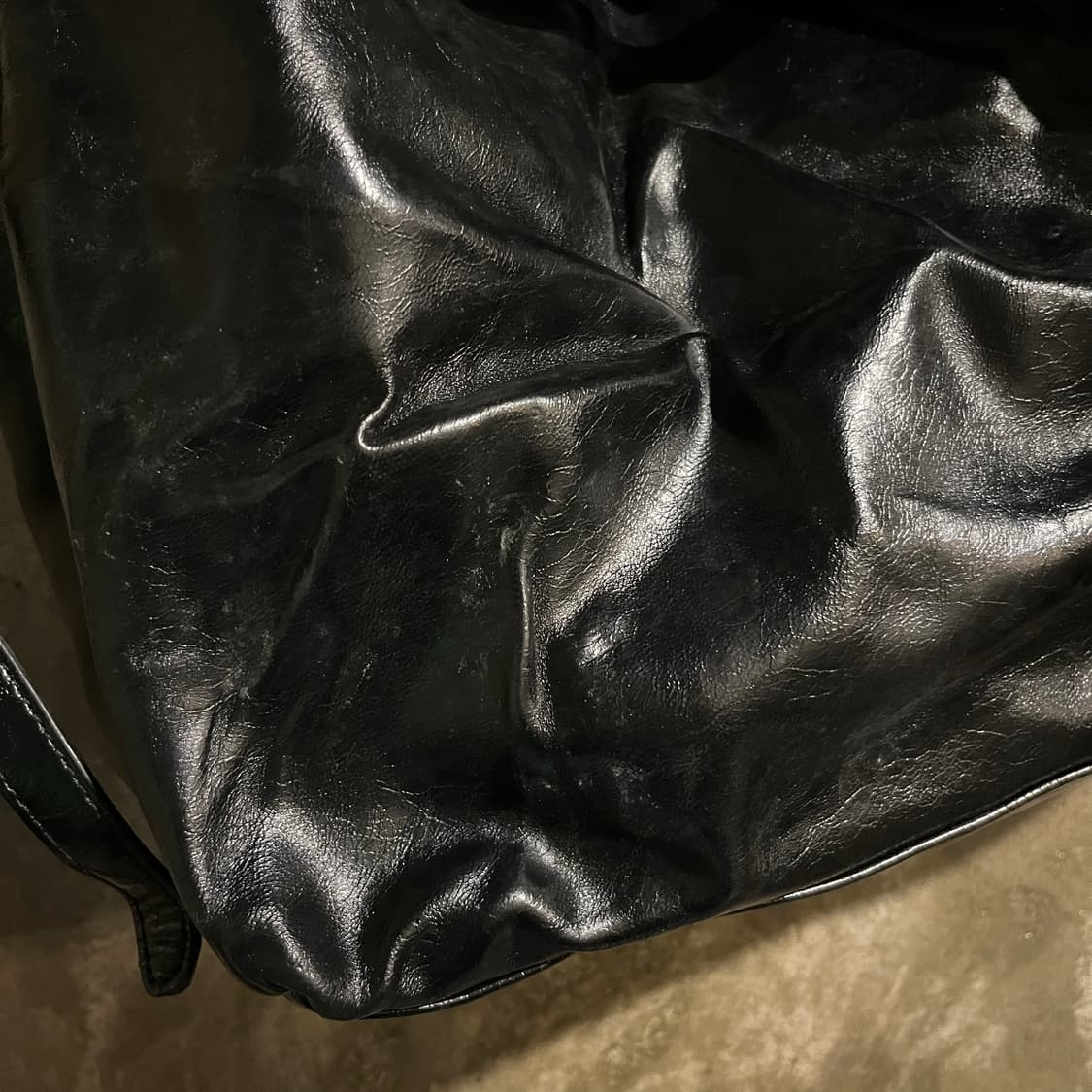 마뗑킴 레더 가죽 크로스백 상품이미지8