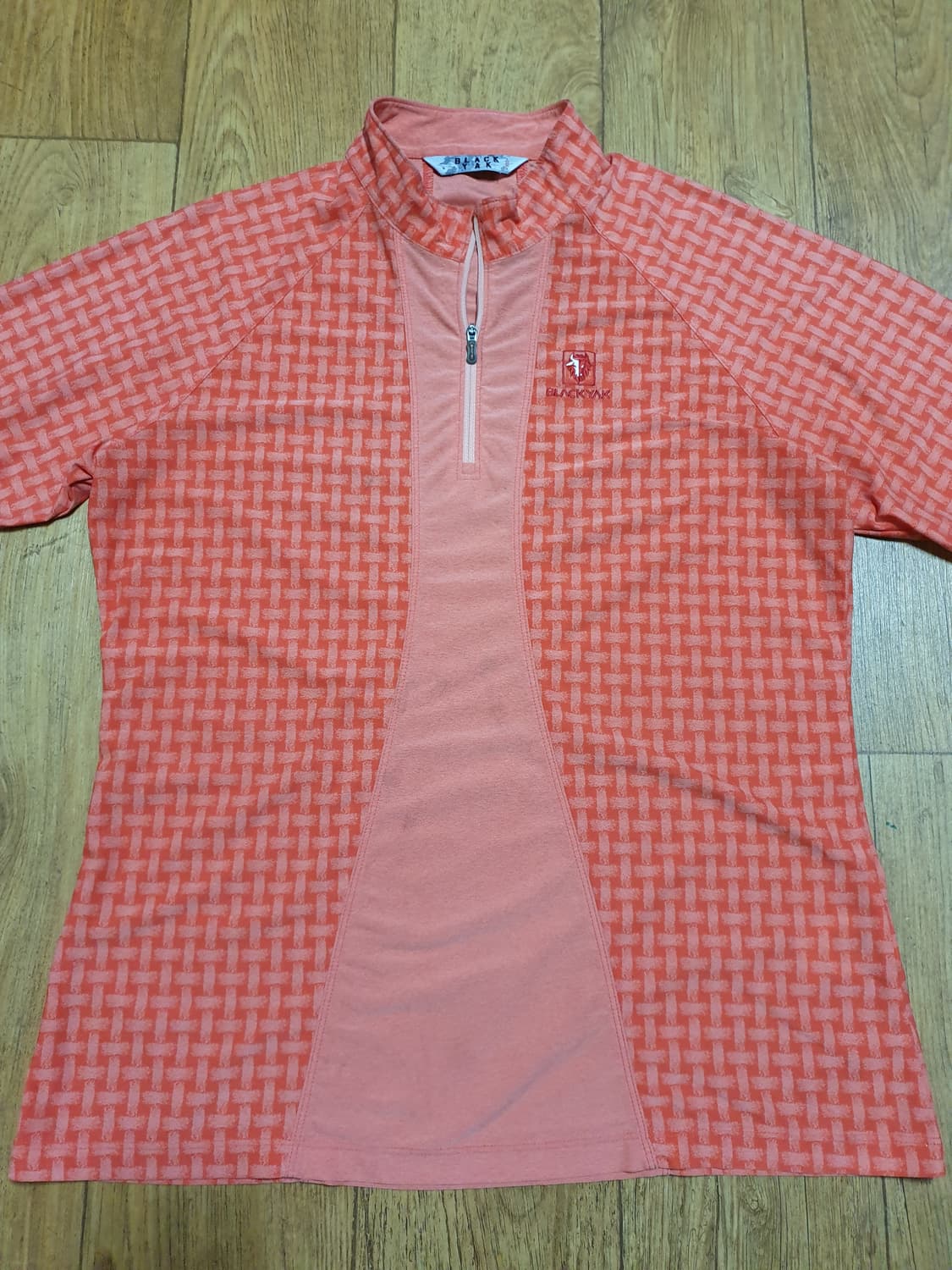 1131 블랙야크 아웃도어 반집업 100 사이즈입니다 상품이미지1