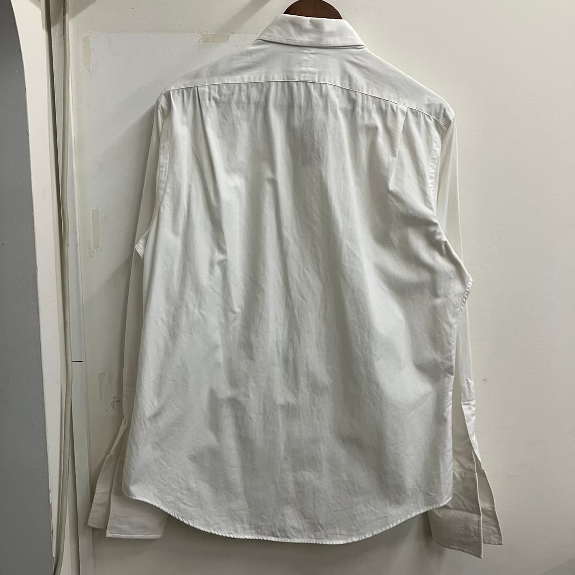 N174 폴로 핀턱 포멀 셔츠 화이트 상품이미지2