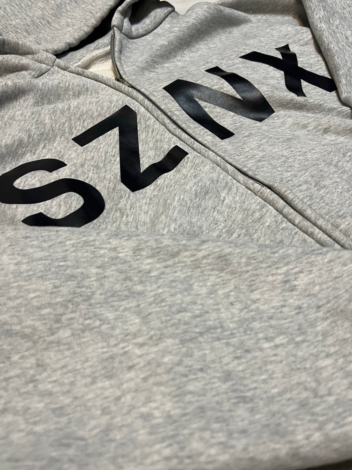 이지 hd-10 한국 한정 후드집업 상품이미지4