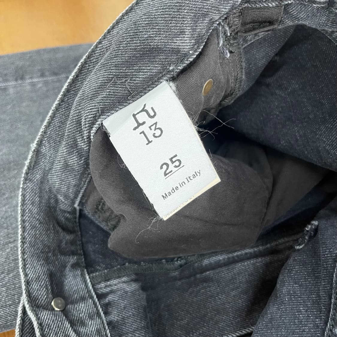R13 알써틴 흑청 와이드 크로스오버 데님팸츠 25 상품이미지6