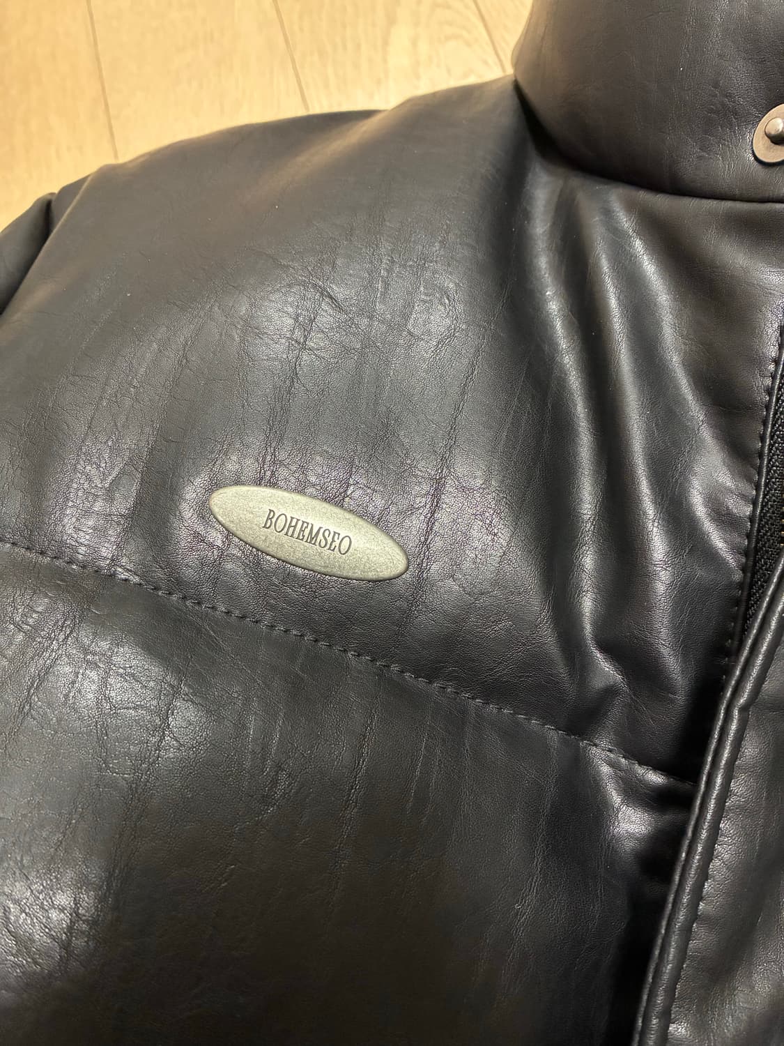 보헤미안서울 레더 덕다운 패딩 상품이미지4