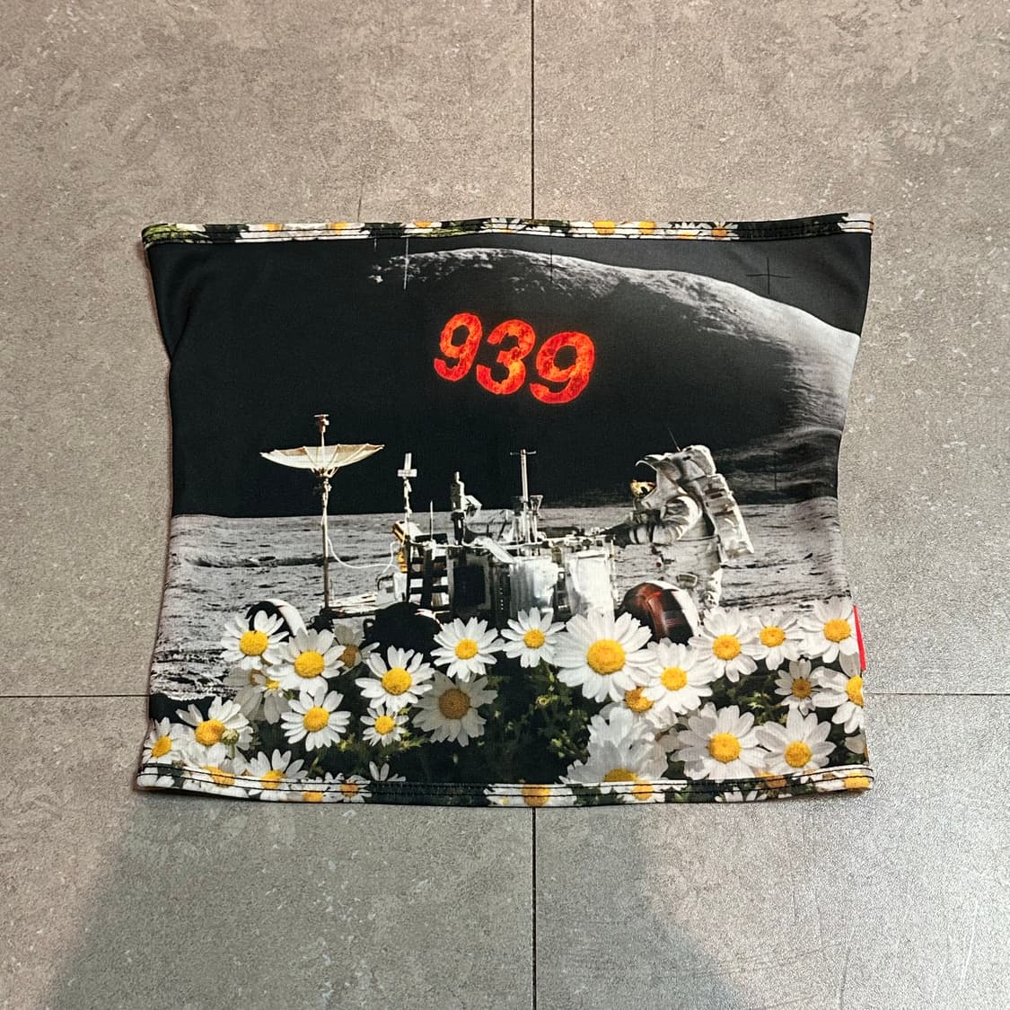 [카리나착용] 아카이브볼드 939 아스트로 튜브탑 상품이미지3