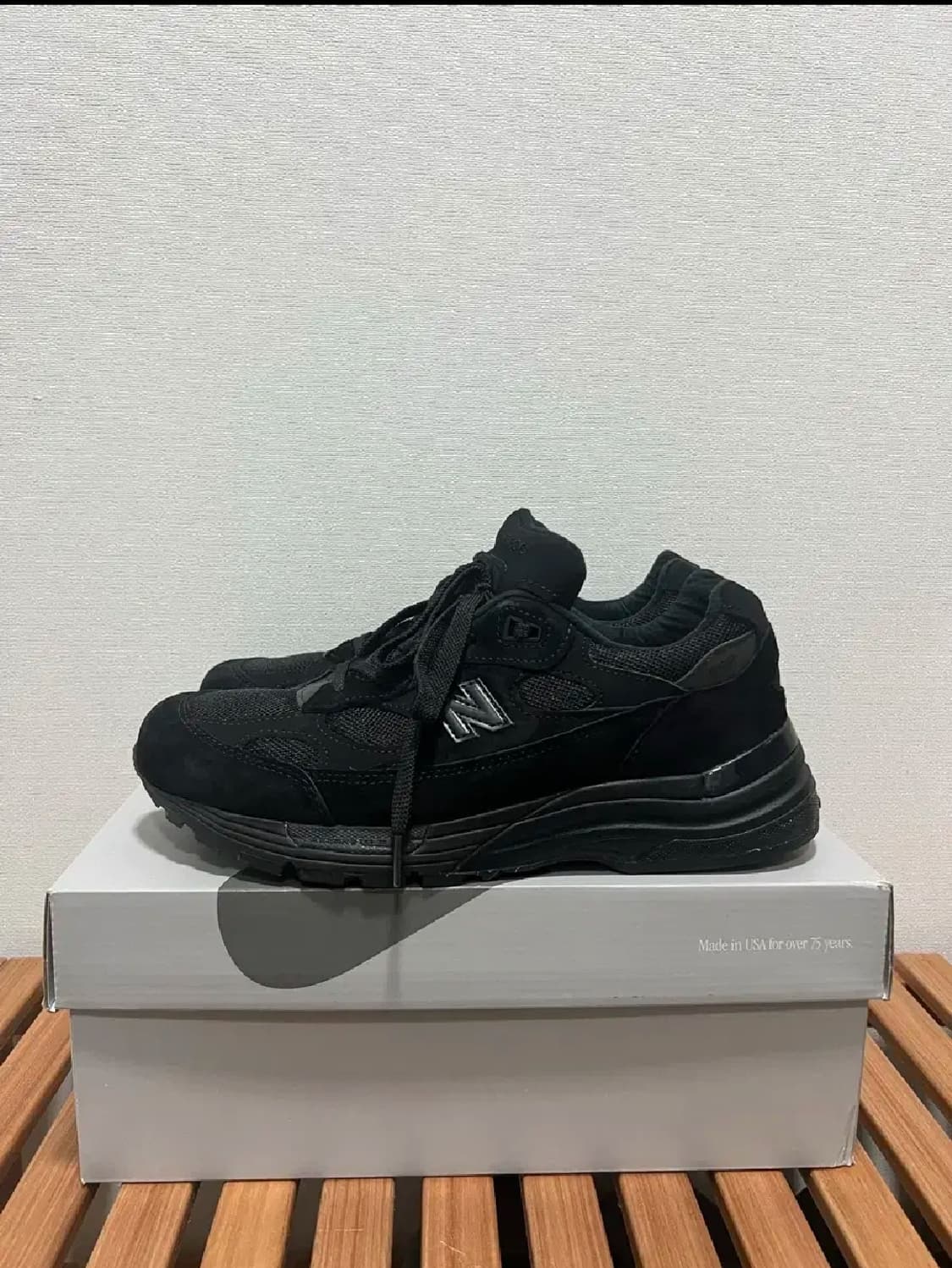 뉴발란스 992 코어블랙 285 상품이미지1