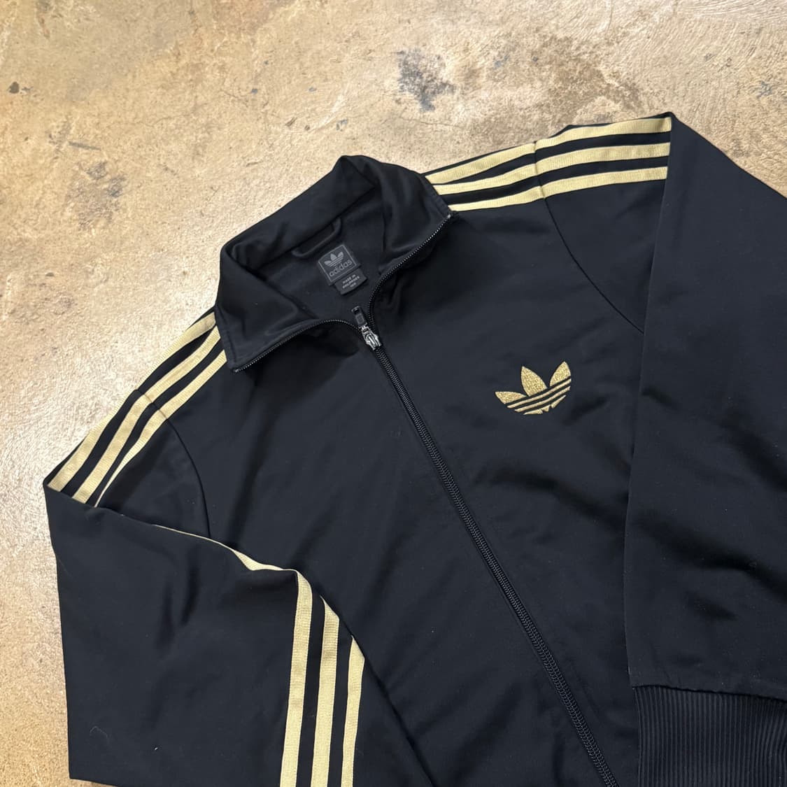 아디다스 검금 블랙 골드 구파이어버드 져지 상품이미지1