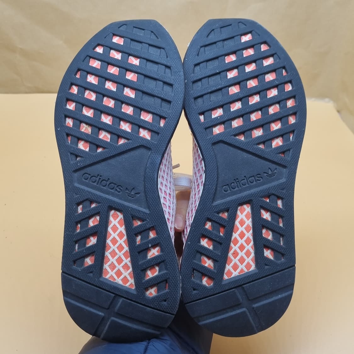 아디다스 디럽트러너 운동화230 상품이미지3