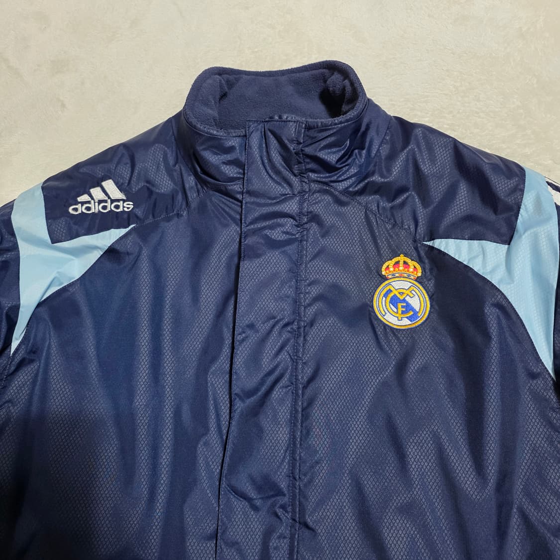 (105)아디다스 레알마드리드 스타디움 자켓 패딩 상품이미지2
