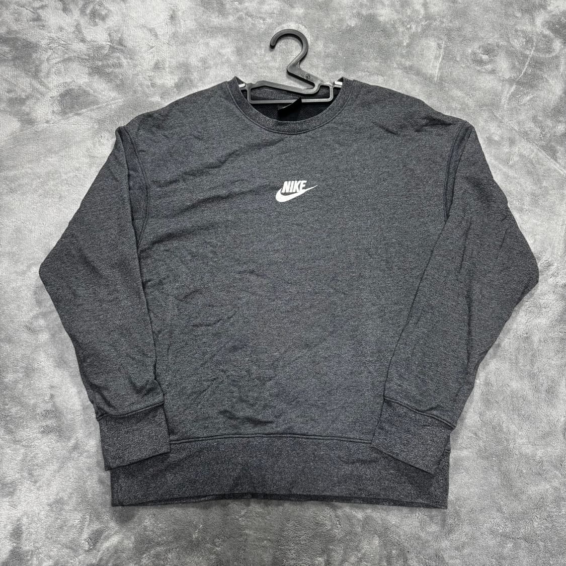 나이키 맨투맨 상품이미지1