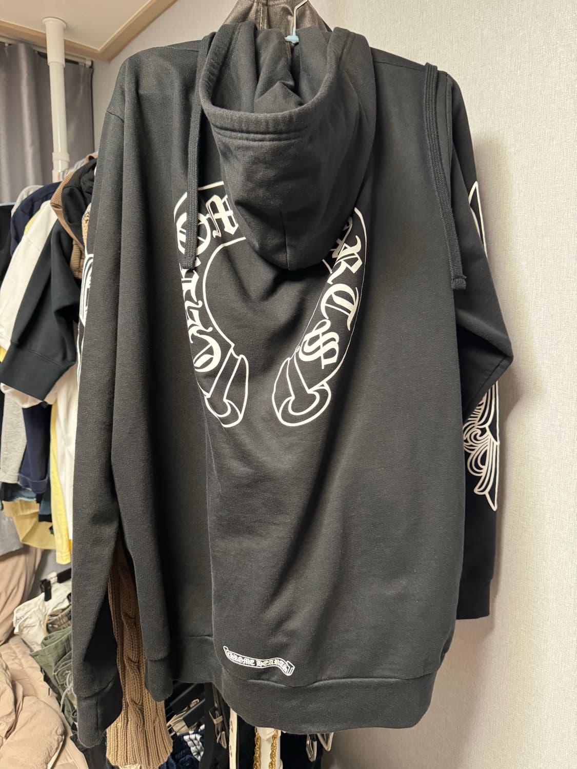 크롬하츠 홀스슈 플로랄 플리스 집업 블랙 xxl 상품이미지3