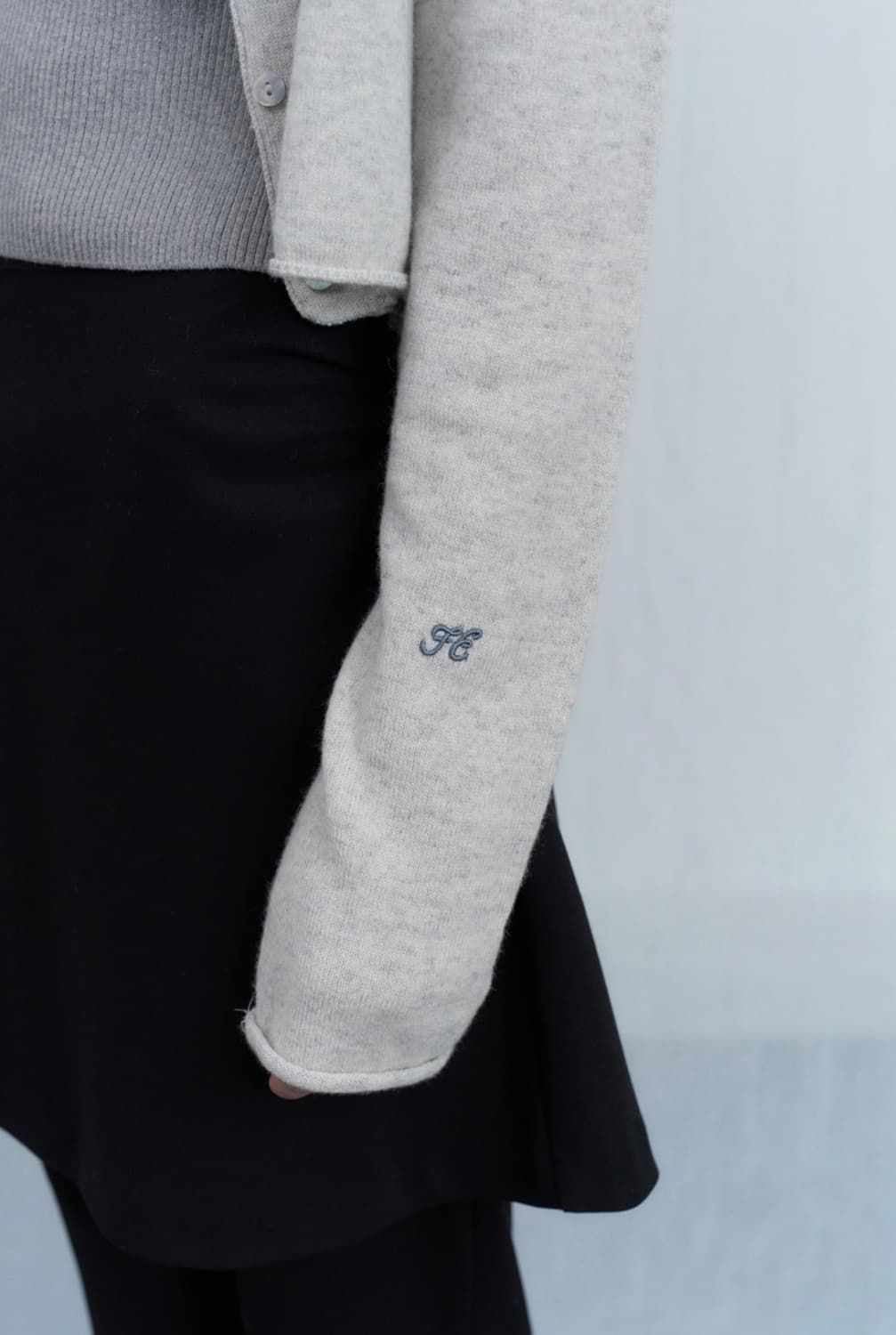 (새상품) foeto 포에토 뮤트 라이트 가디건 그레이 상품이미지3